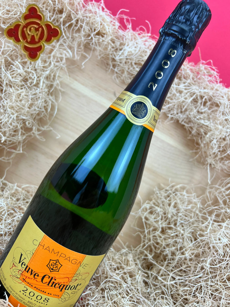 Veuve Clicquot Yellow Label Ponsardin Brut Champagne – CultWine