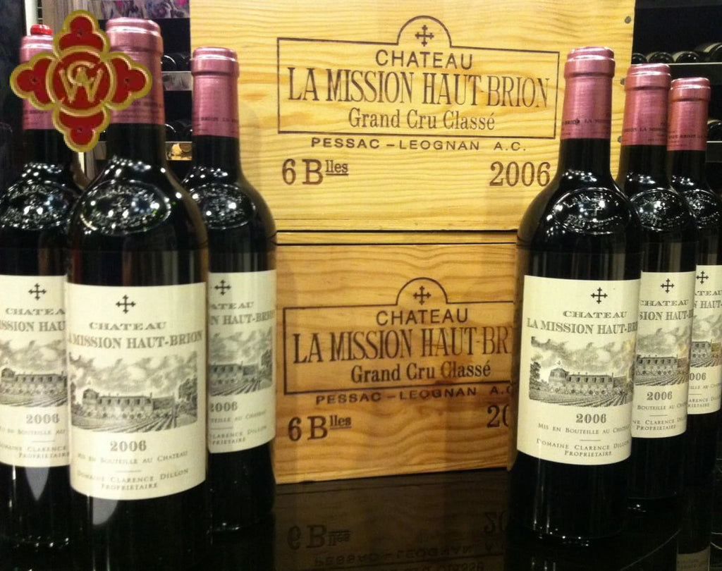1982 Chateau La Mission Haut-Brion Bordeaux - 99 pts - OWC 12 x 750ml bordeaux