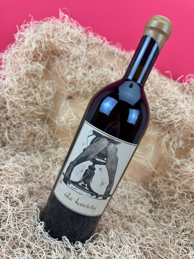 2000 Sine Qua Non The Hussy White Rhone - 93 pts - 750ml